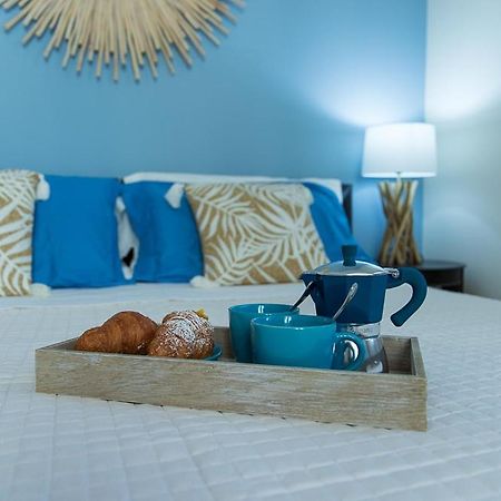 Zara D'Amare a Pesaro 10 metri dalla spiaggia by Yohome Esterno foto